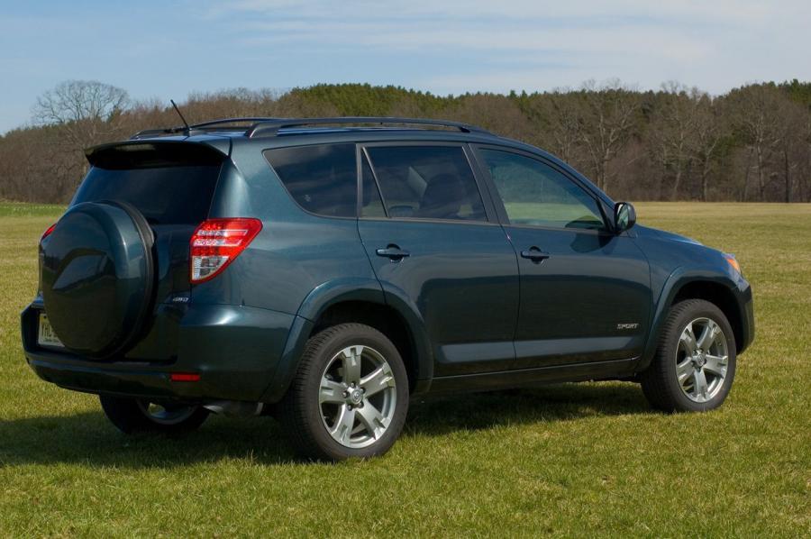  Toyota RAV4 Sport 2009 года  (фото 6 из 49)